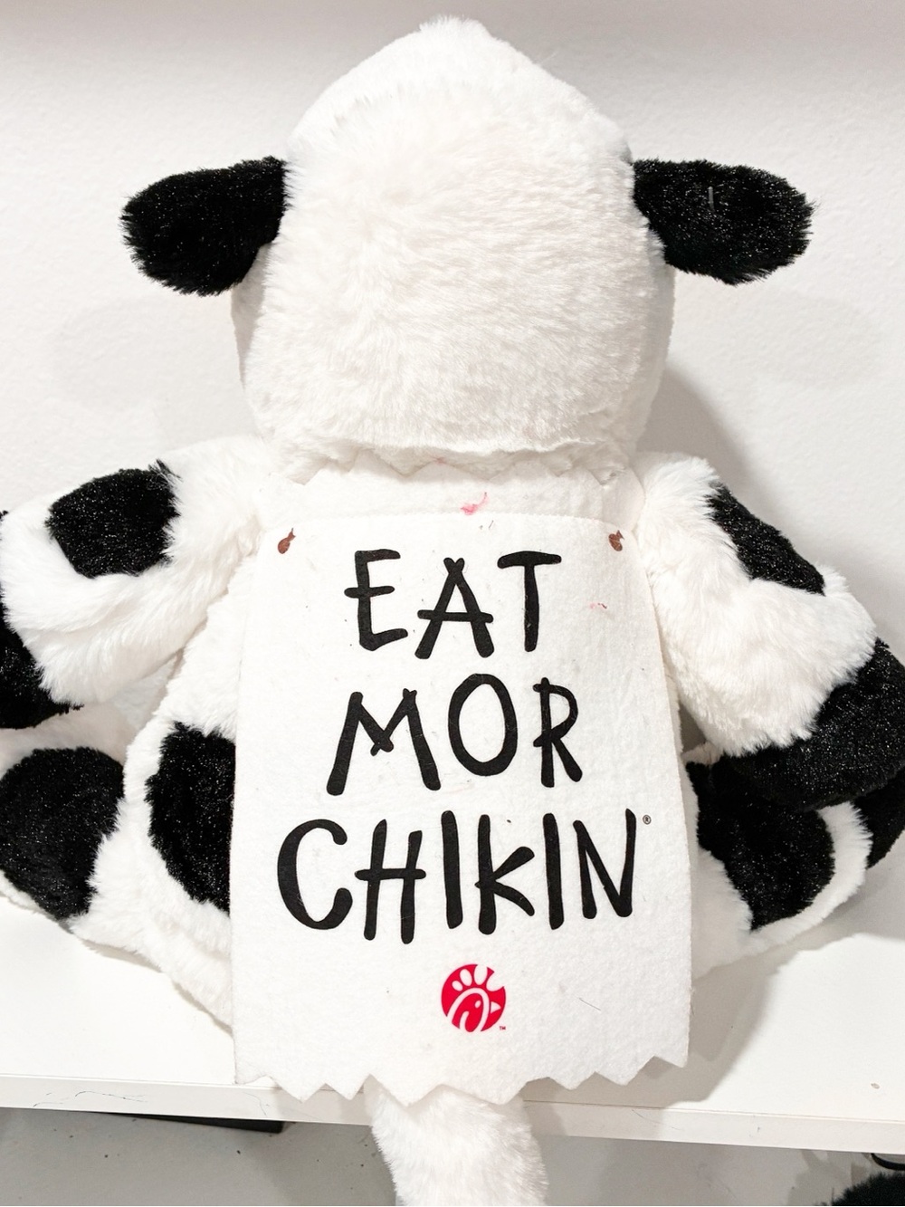 2010 Chick-Fil-A Cow Plush Eat More Chikin Chicken Large 18” Official Chickfila - Picture 2 of 3